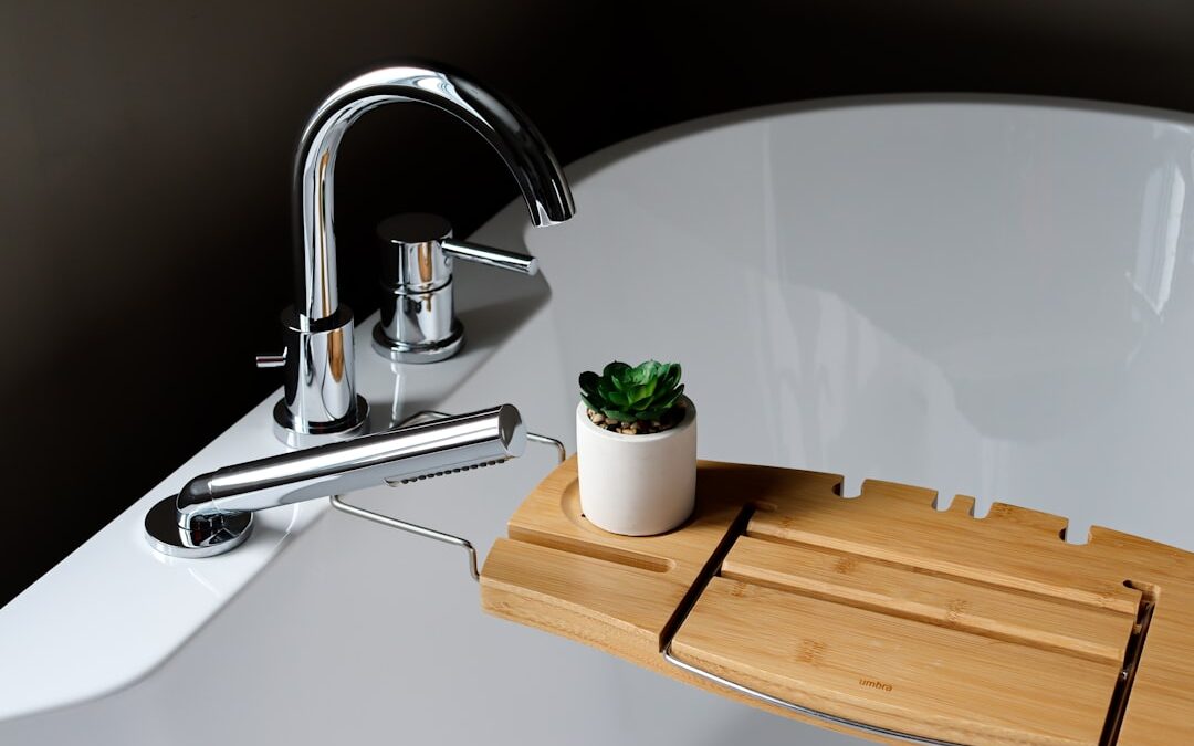 6 Bathroom Items Designers Say You Should Ditch