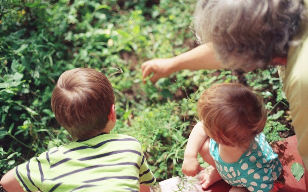 How to Be Present Without Overstepping as a Grandparent