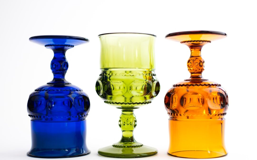7 Vintage Glassware Styles Worth Hunting Down