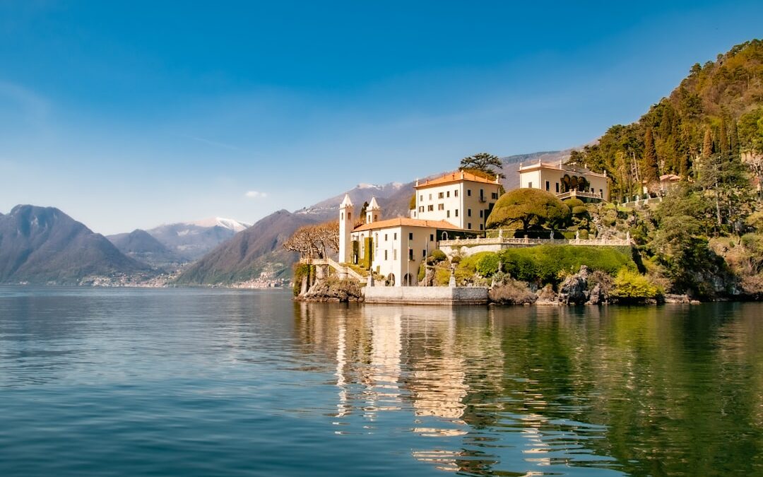 Where Seniors Travel in Fall for Fewer Crowds and More Luxury