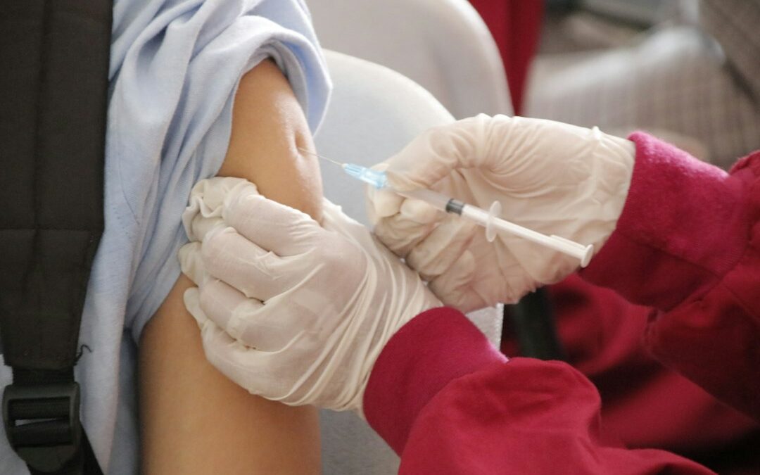 Best Time for Seniors to Get a Flu Shot This Season