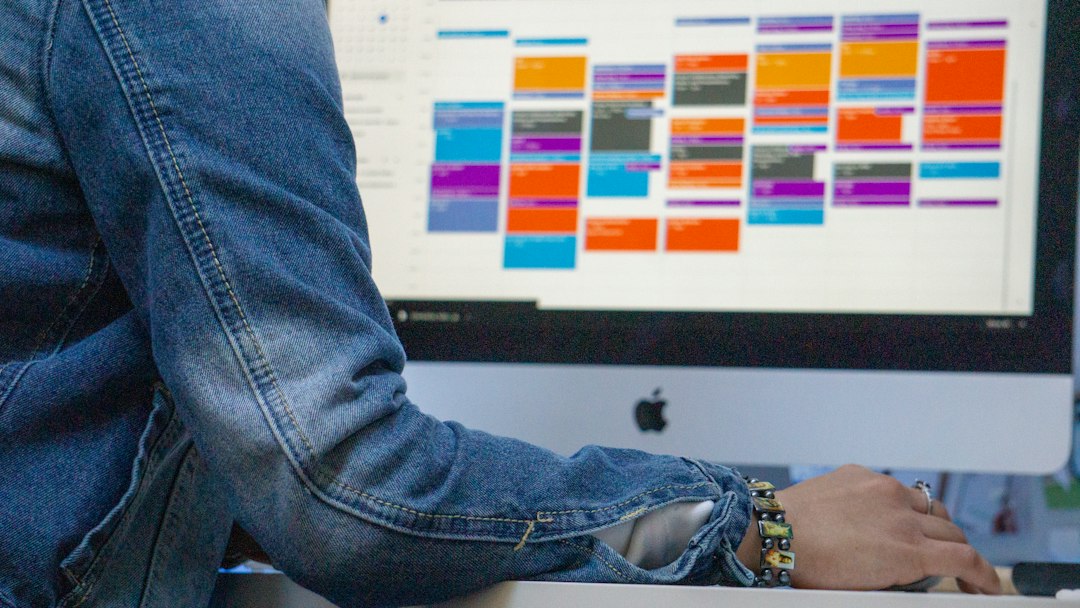 Scheduling consultations